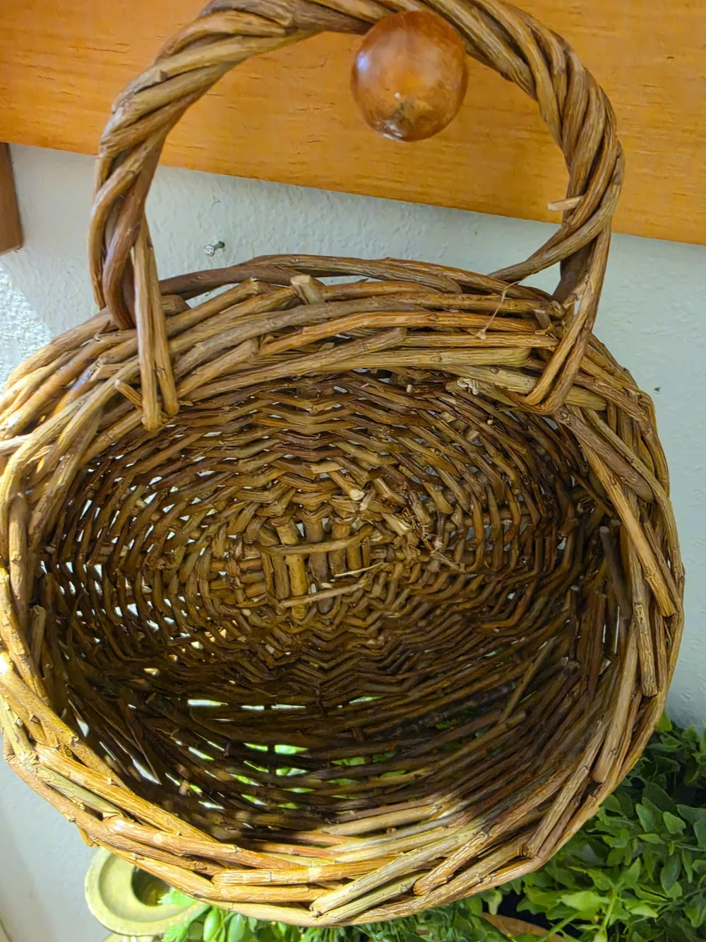 Woven Round Hanging Basket - Natural Brown